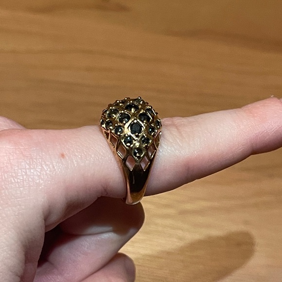 Vintage Sapphire Gold Women's Ring - Picture 8 of 8